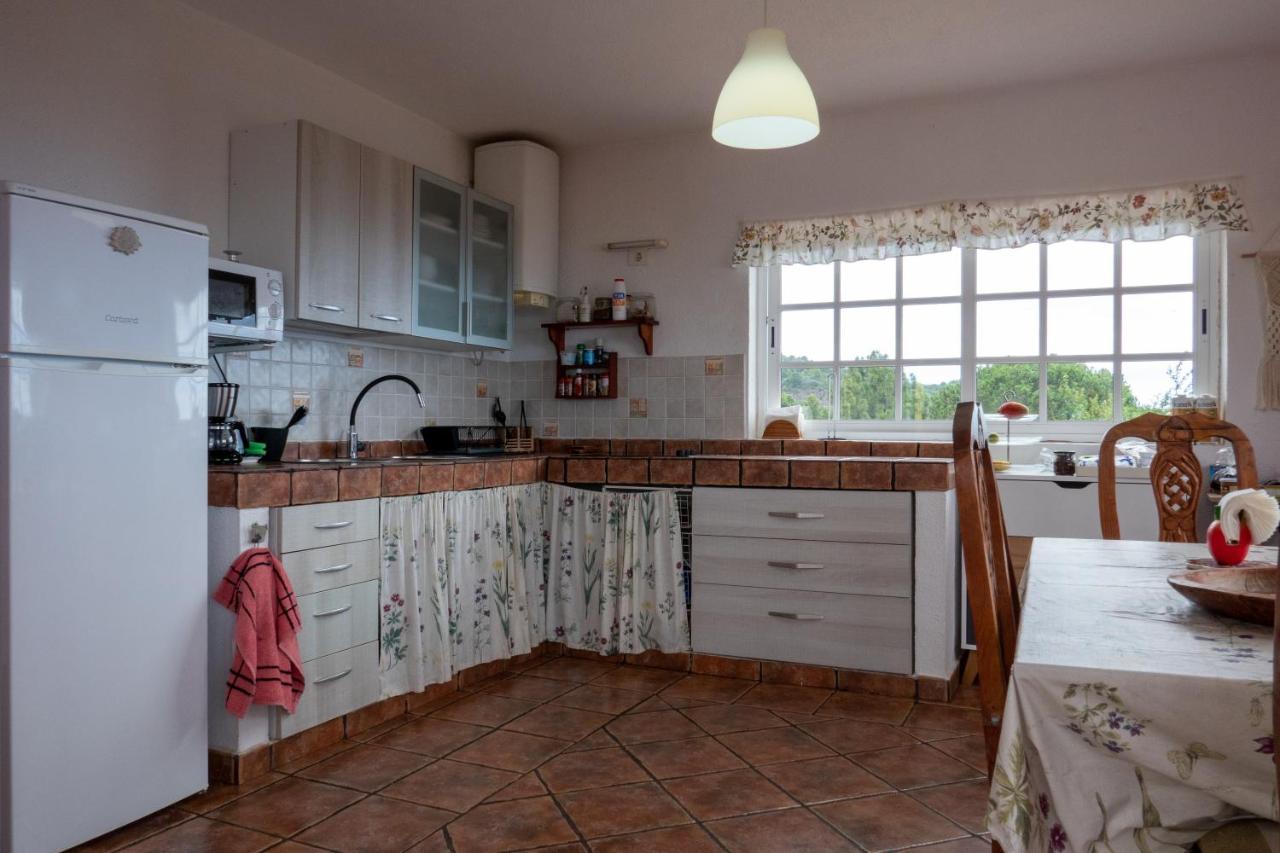 Casa Alba, Casa Rural Con Piscina-Spa Climatizada Hasta 34º Gratuito Y Vistas Al Mar Puntallana Esterno foto